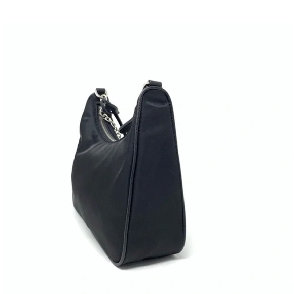 Prada Multiple Pochette Re-edition 2005 Black Nylon Bag - Picture 7 of 8